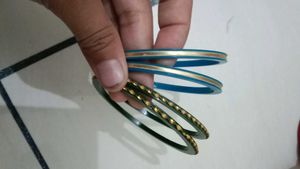 Elegant Set of Blue and Green Bangles