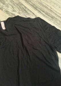 Black Graphic Print T-Shirt