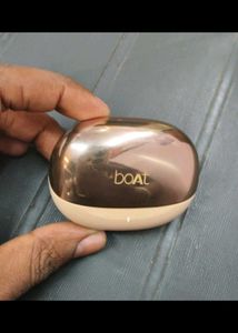 BoAt Airdopes 301.Only Right side