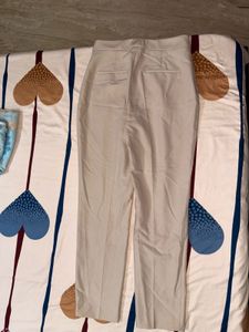 Zara Beige Tapered Trousers | Size M