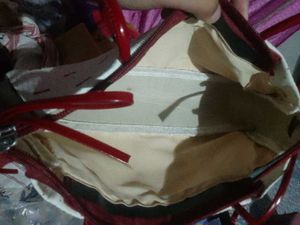 savana Charming Red &amp; White Bow Pattern Handbag