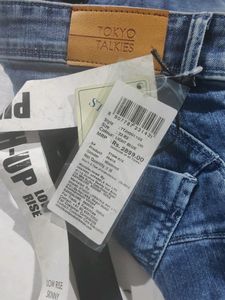 Tokyo Talkies Women's Casual Jeans. New With Tag