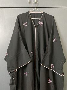 Black kaftan Abaya with Pink Bows