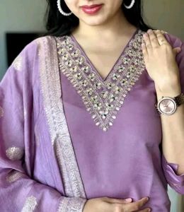 Elegant Lavender Kurta Set with Dupatta