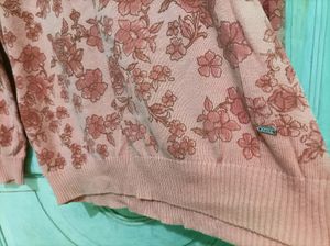 Floral Pattern Acrylic Sweatshirt 🍁