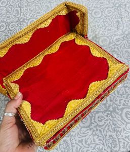 Red &amp; Gold Decorative Kreshna Ji Ka Bed