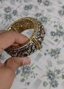 Exquisite Bangle with White Stones &amp; Blue Accents