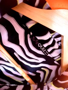 2xl QUIZ BRANDED SHIRT  Stylish Look