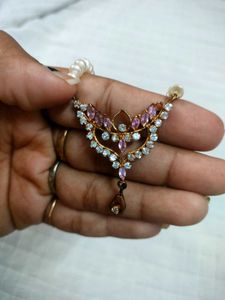 Elegant Pearl Necklace with Pendant