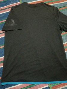 Adidas Men's T-Shirt