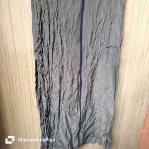 V-Neck Sleeveless Dress should be pressed.