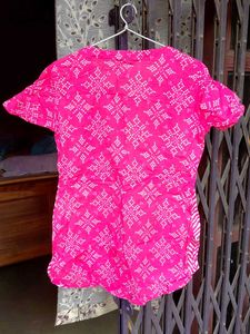 Pink &amp; White Cotton Kurti