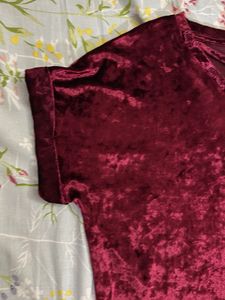 Crushed Velvet V-Neck Top