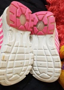 Beautiful Pink Lighting Shoes For Kids