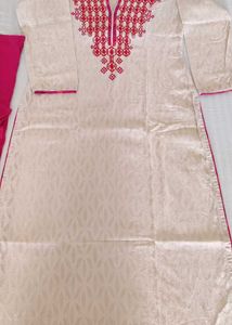 Elegant Cotton Kurta with Magenta Embroidery &amp; leg