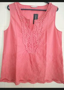 Beautiful Peach Embroidery New Top Overseas Brand