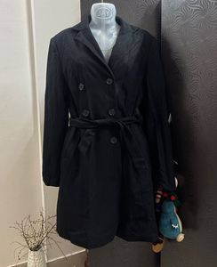 TRENDING Chic Black Double-Breasted Coat