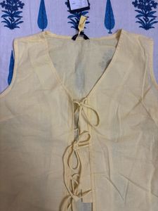 Chemistry Bow Yellow top