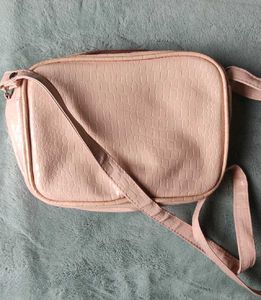 High Quality Cute Pink Quilted Crossbody Bag