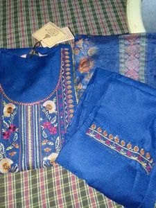 Elegant Blue Kurta Set