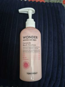 TONYMOLY Wonder Ceramide Mochi Emulsion