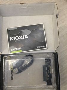 Kioxia Exceria SATA 240gb SSD with Enclosure