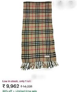 Aunthetic Burberry Scarf - Classic Style