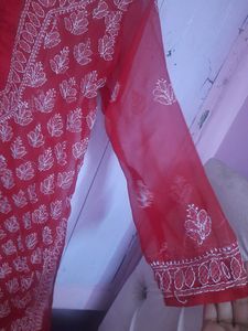 Chikankari Kurti With Inner