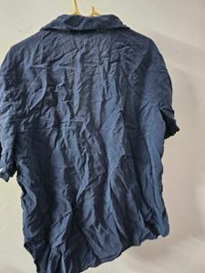 blue shirt