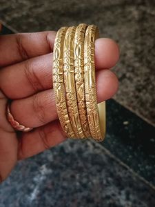 Rold Gold Bangles