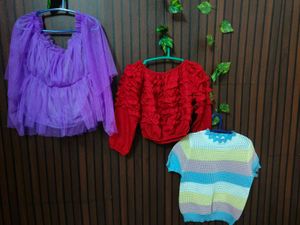 Bundle of 3 Trendy Tops