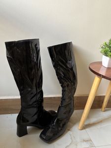 Chic Black Patent Knee-High Boots