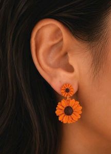 Cute Orange Daisy Drop Earrings