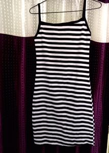 STYLISH BODYCON SHORT DRESS