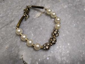 gold emitation earrings