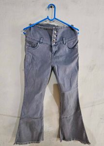 Flared High-Waisted Jeans