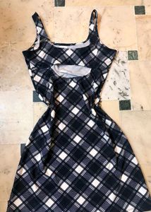 Chic Plaid Sleeveless Mini Dress