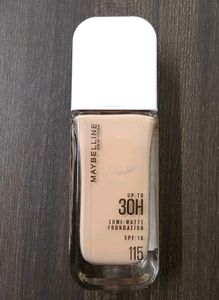 Maybelline Lumi-Matte Foundation SPF 16