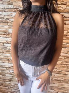 Latin Quarters Sleeveless Pretty Black Top