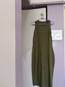 Women's Ribbed Sleeveless Bodycon Dress