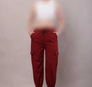 Comfortable Maroon Cargo Pants for Women 👖🌟