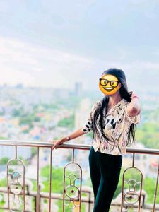 Stylish Printed Crop Shirt &amp; pant