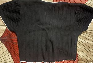 Black Ribbed Button-Up Crop Top