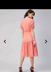 Stylish Pink Tiered Midi Dress