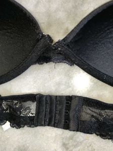 38C Black Cupped Non Wired Bra