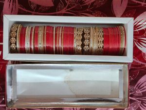 Beautiful Red &amp; Gold Bangles