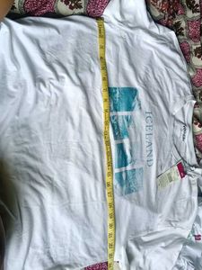 White Iceland Graphic T-Shirt