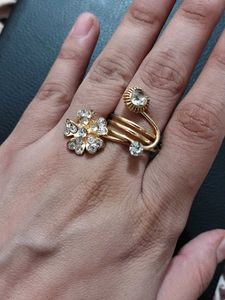 Stunning Statement Ring with Blue Stones