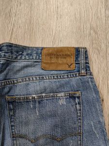 Ma6242 American Eagle jeans waist 32 inches