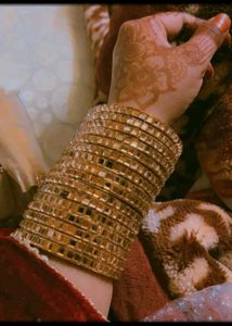 Elite Chic Bracelet & Bangles